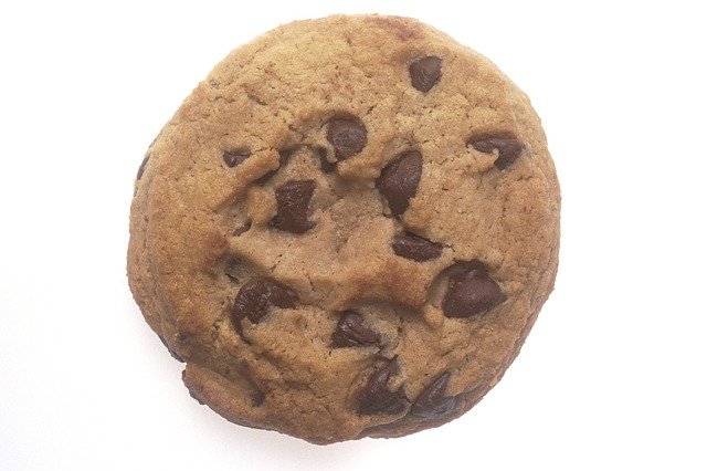 chocolate-chip-cookie-992768_640.jpg