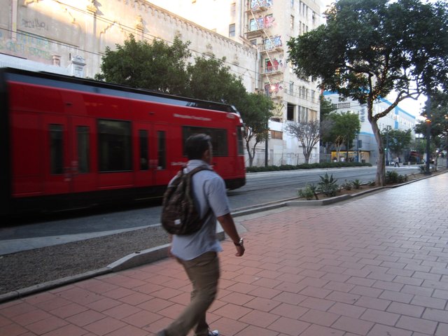 beautifulsunday san diego trolley fitinfun steemit6.JPG