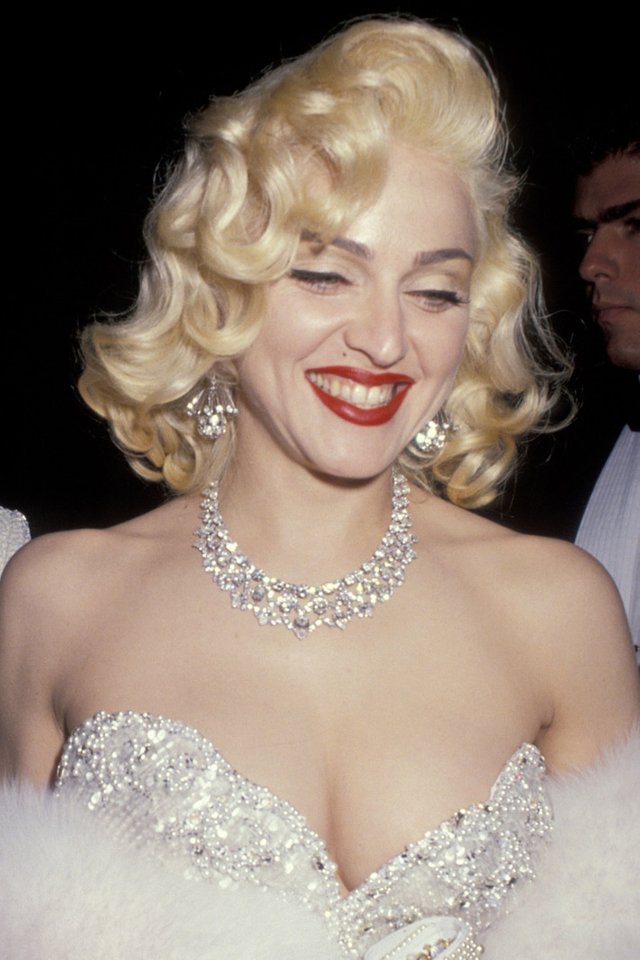 oscars-lipstick-14.nocrop.w710.h2147483647.jpg