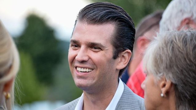 01-donald-trump-jr.jpg