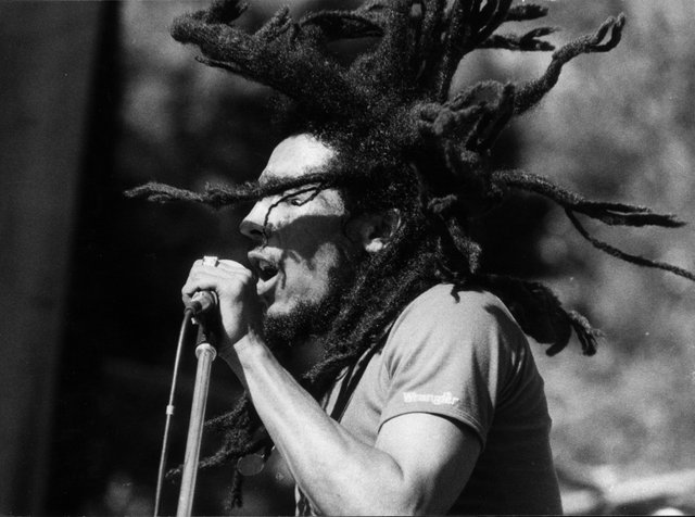 bob-marley-2666130-5922643b5f9b58f4c03ecf3e.jpg