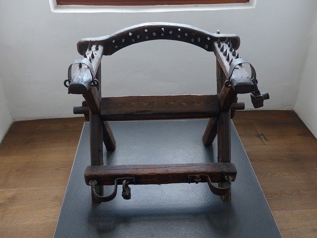 torture-chair.jpg