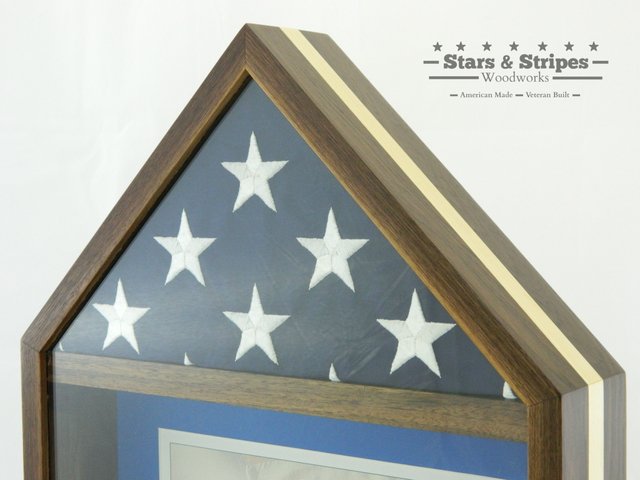 3' by 5' Flag Case Watermark 2.jpg