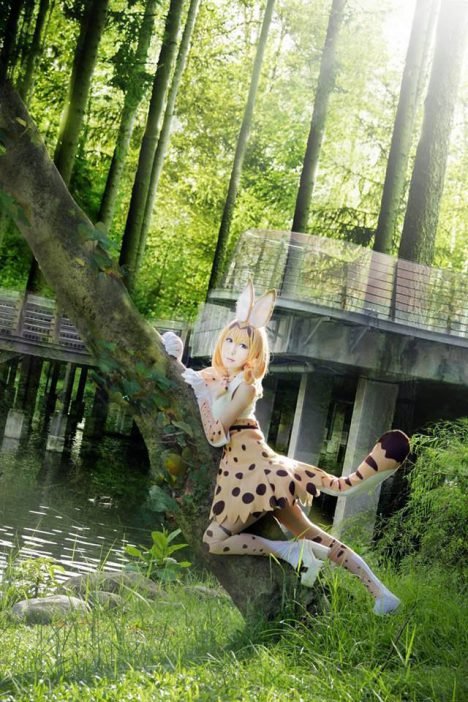 Serene-Outdoors-Serval-Cosplay-2-468x702.jpg