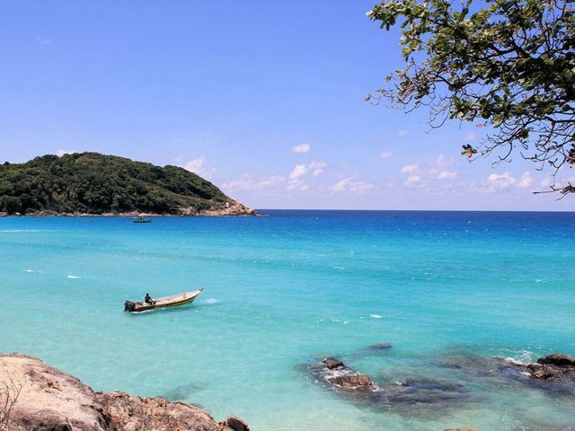 2 Pulau-Perhentian.jpg