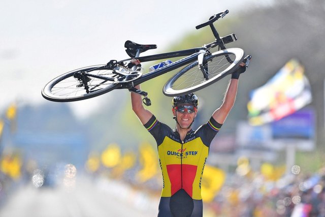Philippe-Gilbert-Belgian-champion-Tour-of-Flanders-bike-QuickStep-Floors-pic-BrakeThrough-Media-QuickStep.jpg