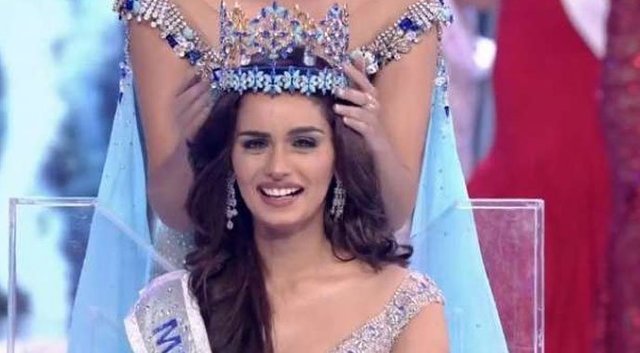 MANUSHI-CHHILLAR.jpg