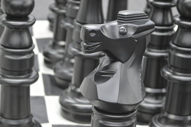 chess-pieces-1152769_1920.jpg