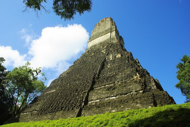 tikal-889761_960_720.jpg