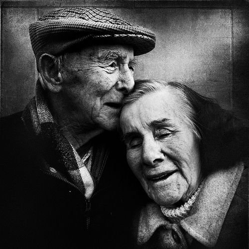 b53d0579d9a4df78d62d9c0ae8566d24--old-couples-couples-in-love.jpg