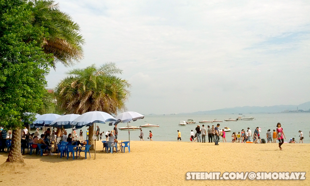 Gulangyu-Island-Beach2.png