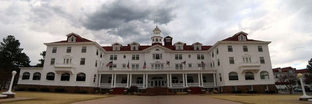 stanleyhotel.jpg