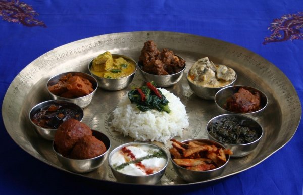 Kashmiri-Thali.jpg