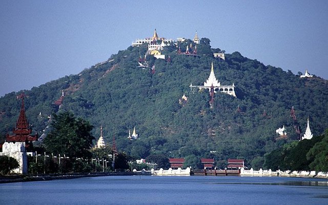 Mandalay_Hill_3.jpg