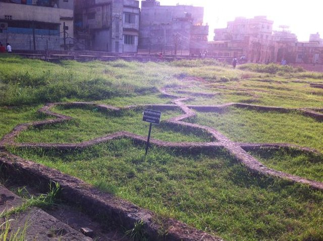 the-lalbag-kella-alias-the-red-fort-top-of-the-hill-mughal-bagan.jpg