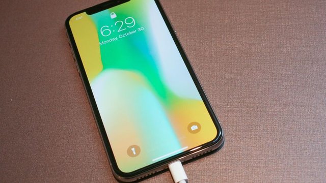 iphone-x-charging-01.jpg