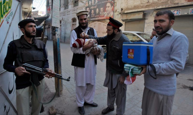 2018-2-20 Polio vaccination campaign peshawar.jpg