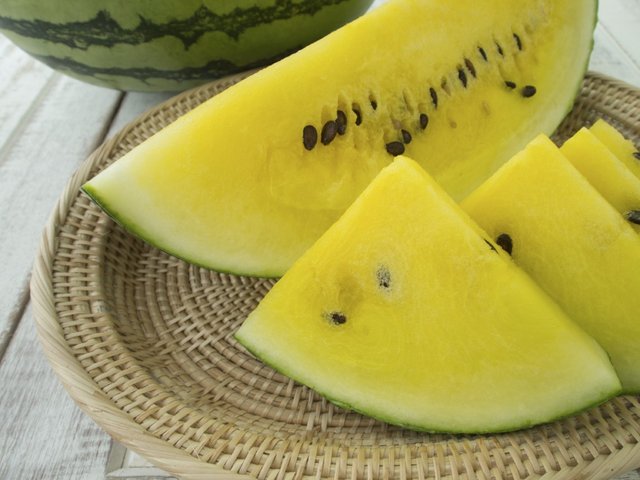 yellow-watermelon-1024x768.jpg