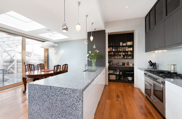 stone-benchtops-Melbourne-gallery-photo-11.png