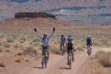 bicycling-in-utah-canyonlands.jpg