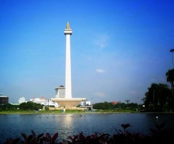 Unduh 9100 Gambar Emas Tugu Monas Terbaru Gratis