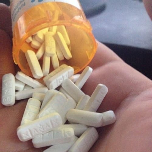 968b78c32c4e58862f8277310be27b81--xanax-bars-addiction-help.jpg