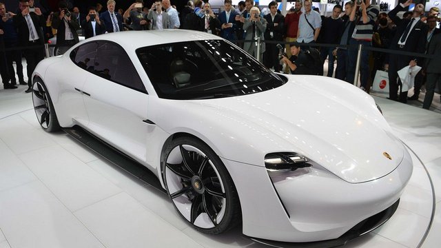 01-porsche-mission-e-concept-frankfurt-1.jpg