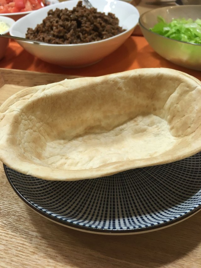 Tortilla Boat トルティーヤ ボートを使ってタコス Steemit