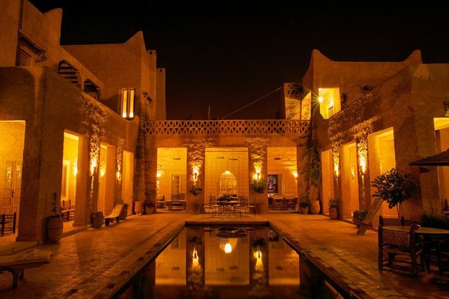 Palais-des-sables-riad-maroc-nuit.jpg