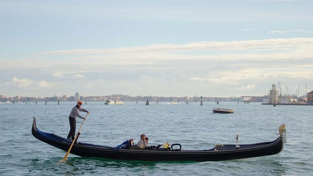 Venice-gondola.jpg