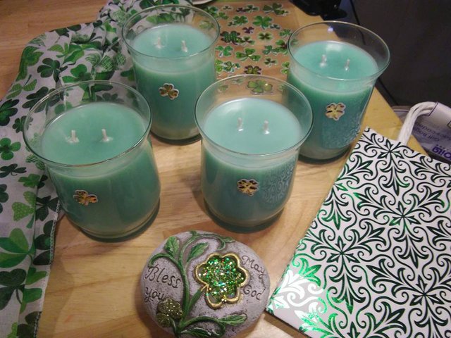 craft candle st pats set up golden shamrock.jpg