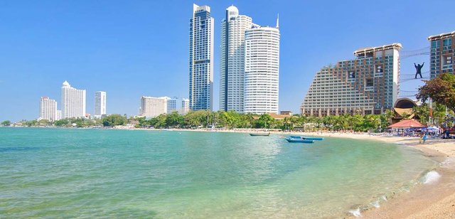 Steemit interglobal Jomtien Beach.jpg