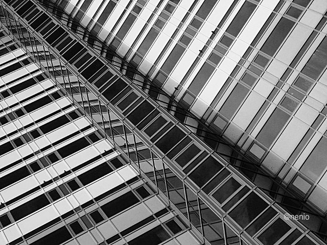 gothenburg-abstract-tower-bw01.jpg