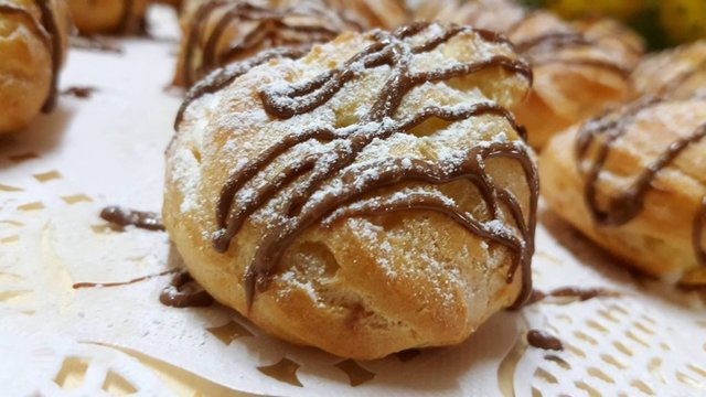 Profiteroles-maison2-1024x576.jpg