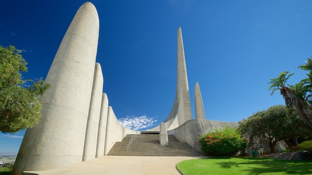 199491-Afrikaans-Language-Monument.jpg