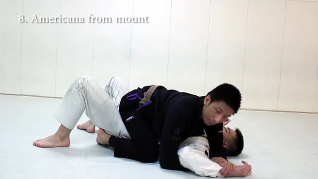 12 Must Know Techniques for White Belts.mp4_000172609.jpg