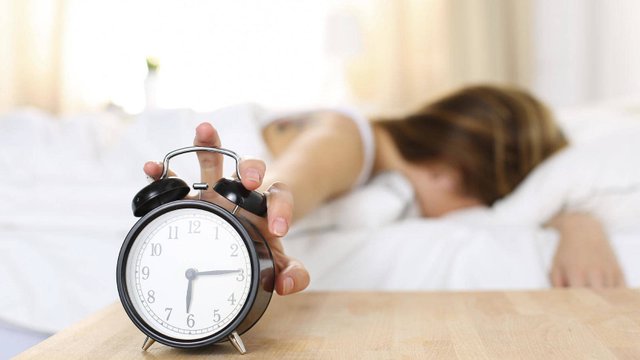 no-dejes-sonar-la-alarma-del-reloj-todo-lo-que-te-impide-dormir-bien.jpg