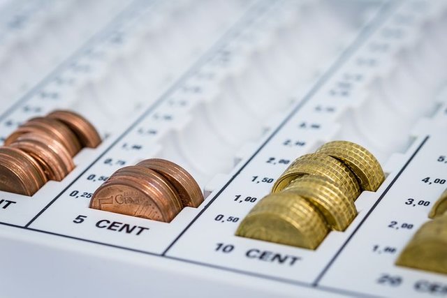 money-2415264__480.jpg