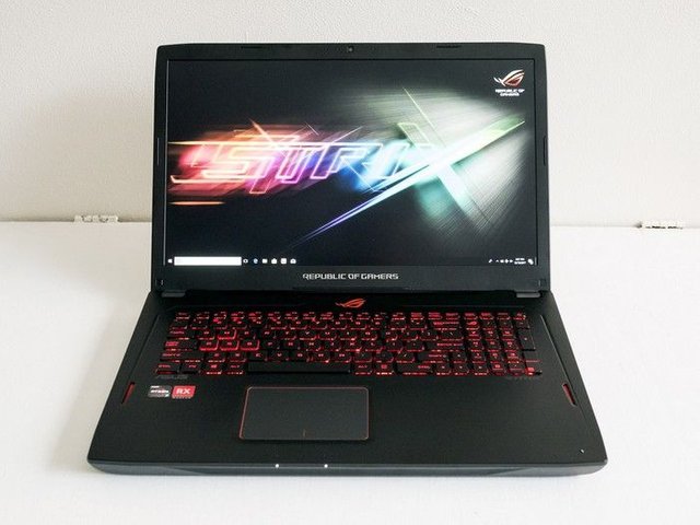 asus-rog-strix-gl702zc-front.jpg