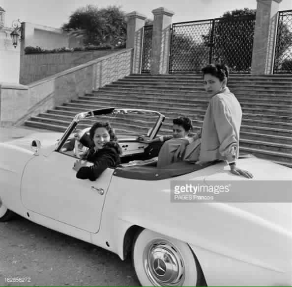 Les princesses, filles de Mohammed V.jpg