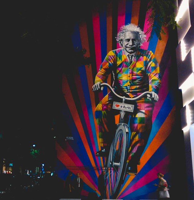 Einstein_kobra.jpg.839x0_q71_crop-scale.jpg