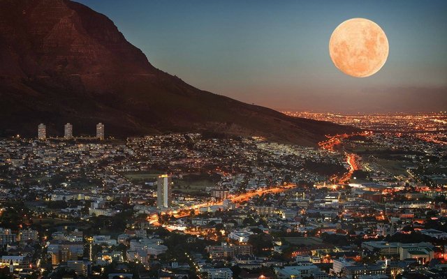 cape town at night.jpg