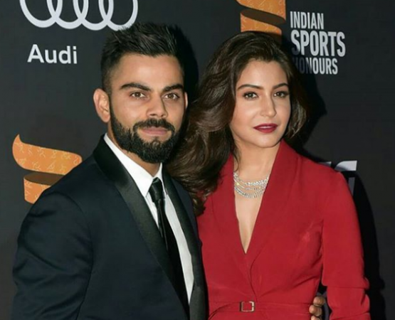 1512561274_virat-kohli-anushka-sharma.png