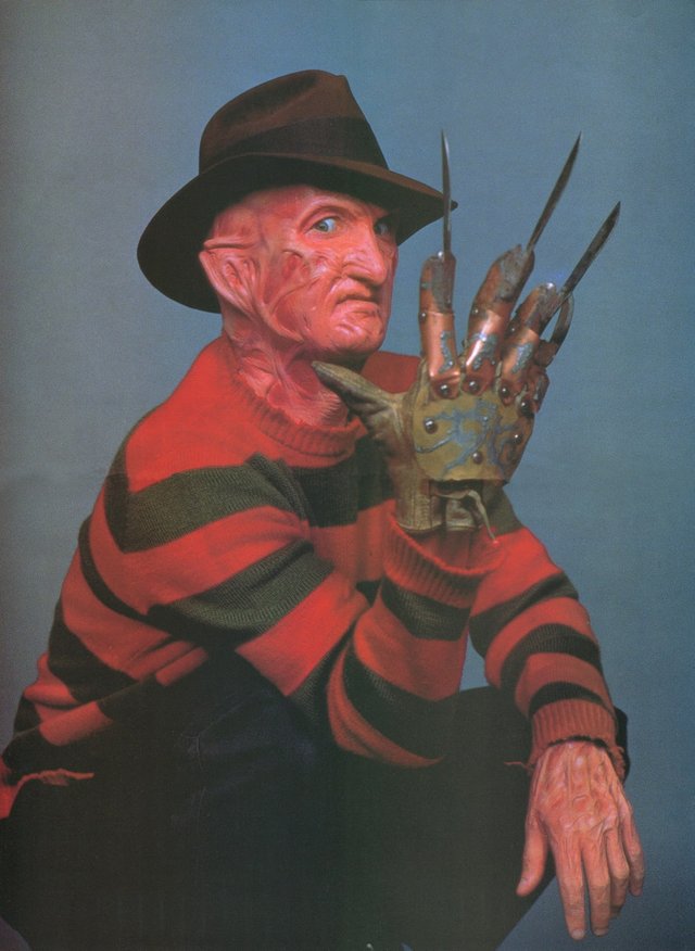 1118full-freddy-krueger-(robert-englund).jpg