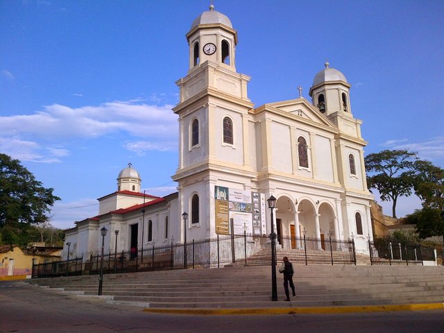 Iglesia de Santa Ines.jpg