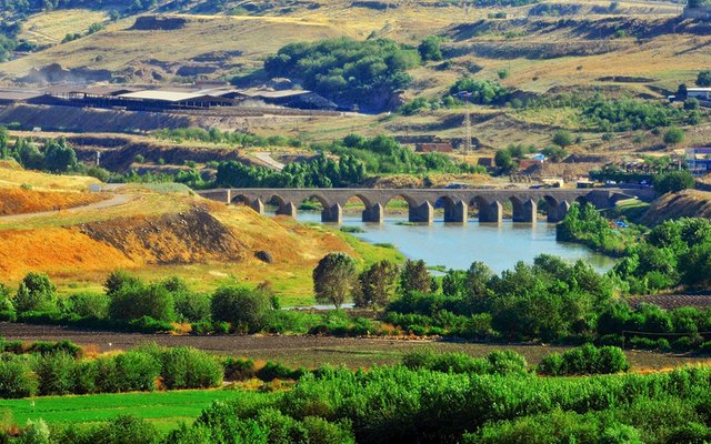On-Gozlu-Diyarbakir.jpg