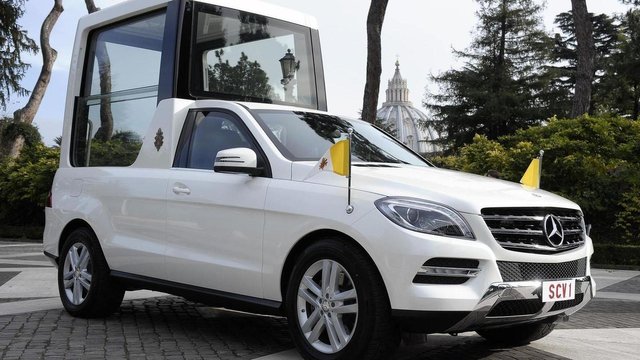 2012-350189-mercedes-m-class-popemobile-07-12-20121.jpg