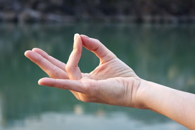 Prithvi-mudra..jpg