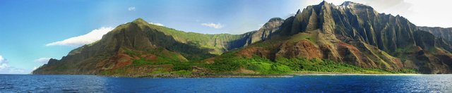 kalalau_coast_pano.jpg