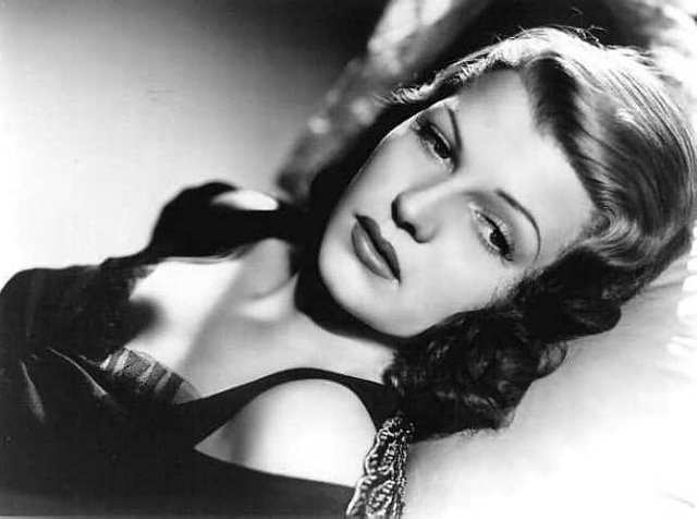 rita hayworth 8.jpg